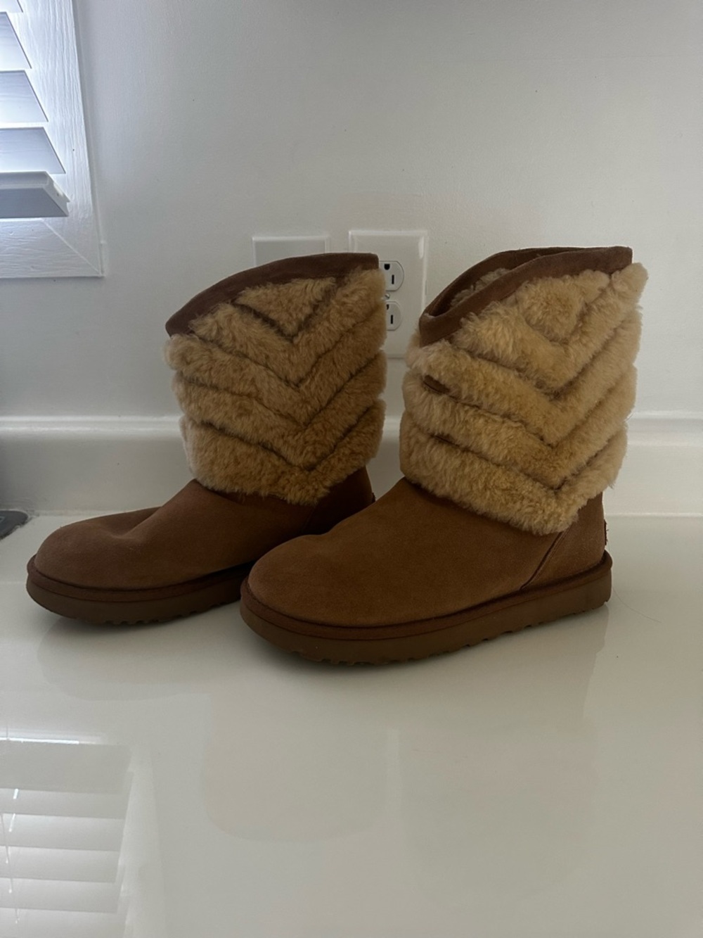 UGG Chestnut Suede Boots with Tan Shearling Cuff